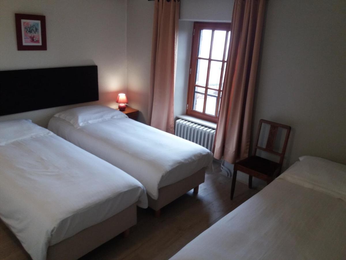 Maison D'Hote La Grange Aux Ayres Olloix ภายนอก รูปภาพ