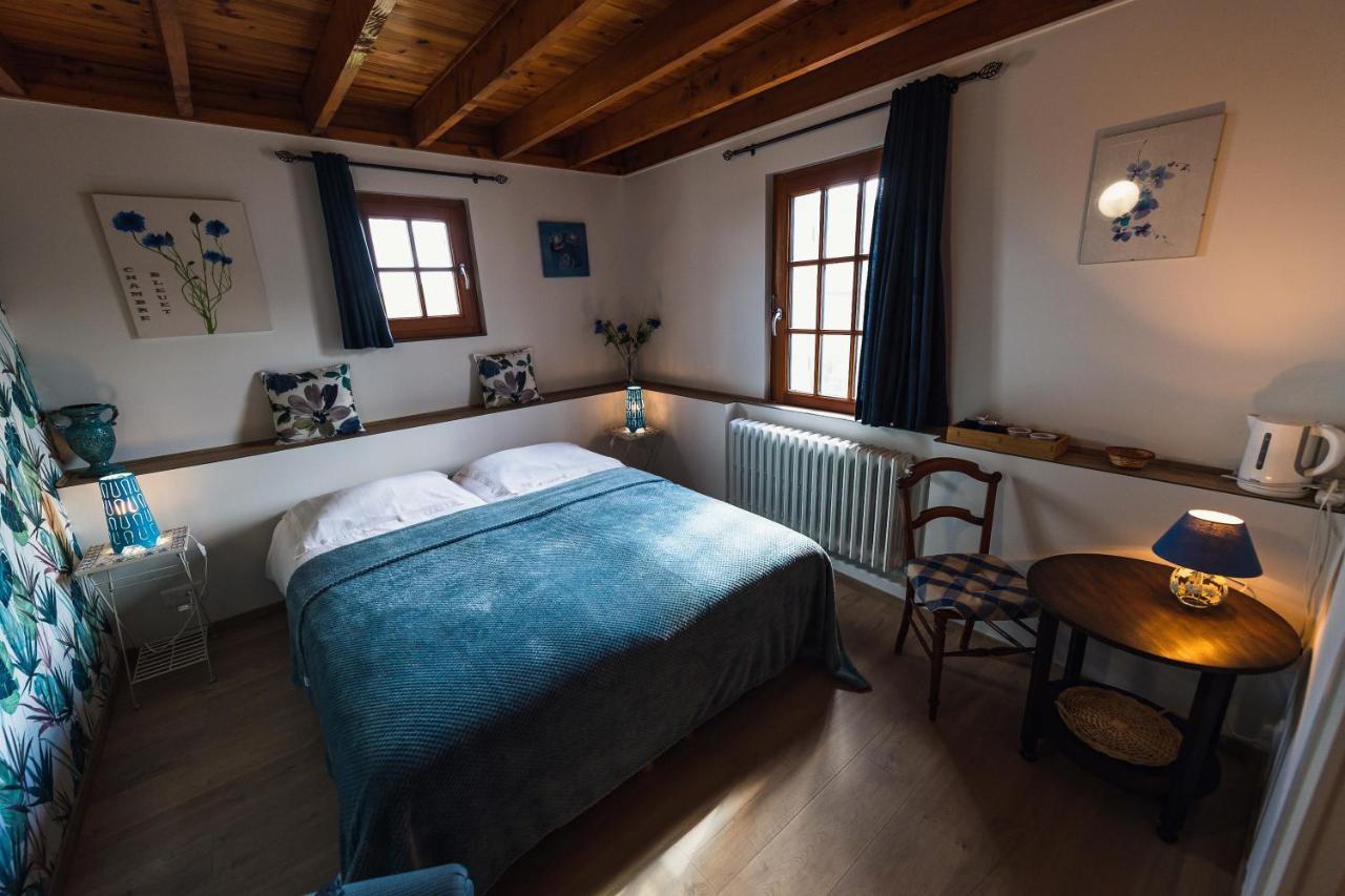 Maison D'Hote La Grange Aux Ayres Olloix ภายนอก รูปภาพ