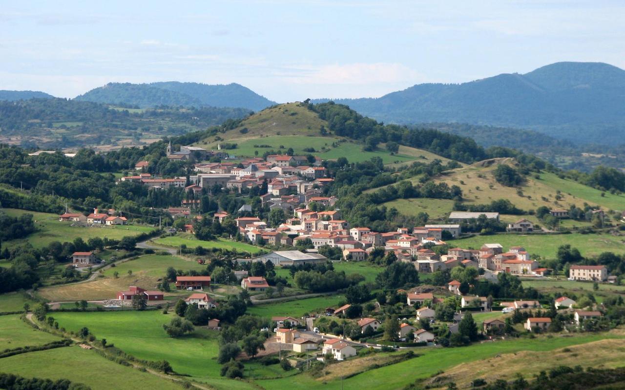 Maison D'Hote La Grange Aux Ayres Olloix ภายนอก รูปภาพ
